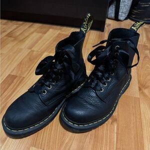 Dr. Martens Women's 1460 Pascal Ambassador Fashion Boot 8